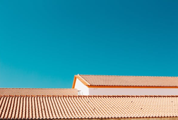 top roofing companies in Winnipeg