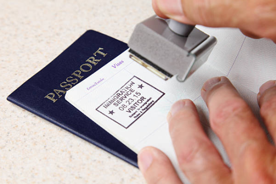 Best Ways to Immigrate to Canada in 2023