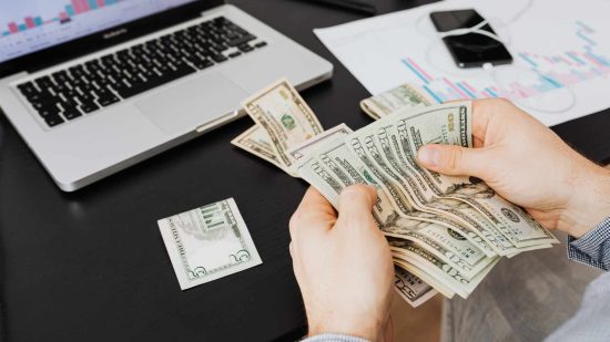 How Much Does It Cost to Transfer Money Between Canadian Bank Accounts