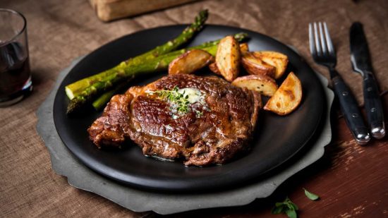 Doc Magilligan's Restaurant & Irish Pub