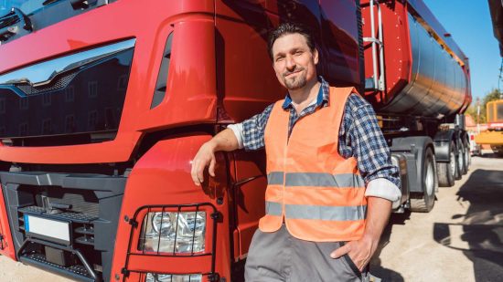 How Much Do Truck Drivers Make in Alberta
