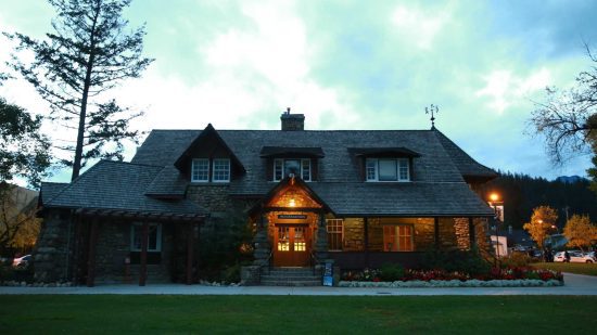 Jasper Park Information Center
