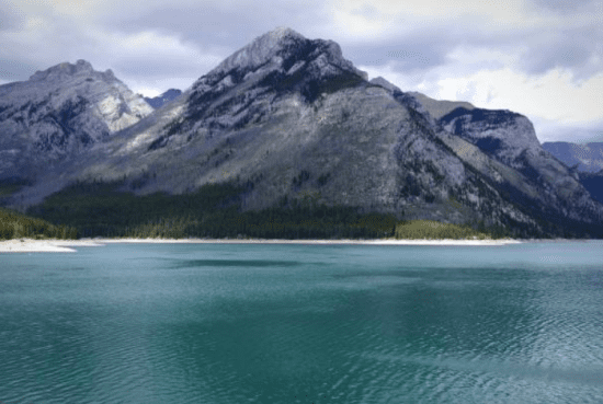 Lake Minnewanka
