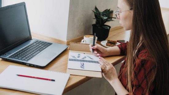 How to Write Dates for Specific Holidays