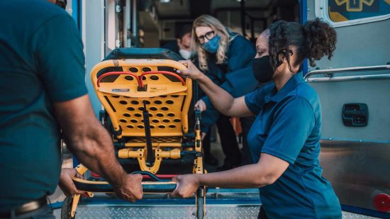 Average Salary for Paramedics in Different Provinces
