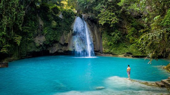 Explore Sutherland Falls