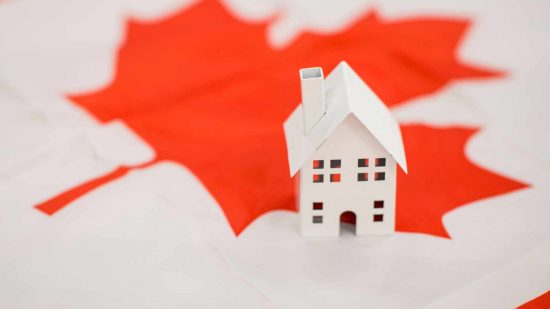 Move to Canada With No Money