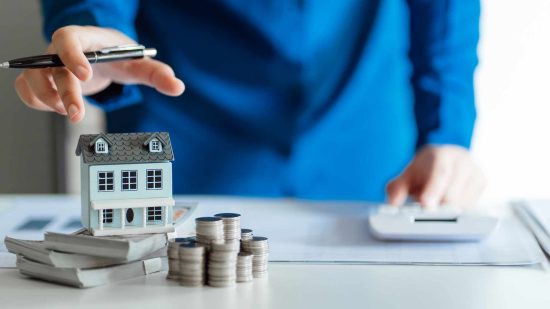 Saving Money on Aesthetic Elements in House Construction in Ontario