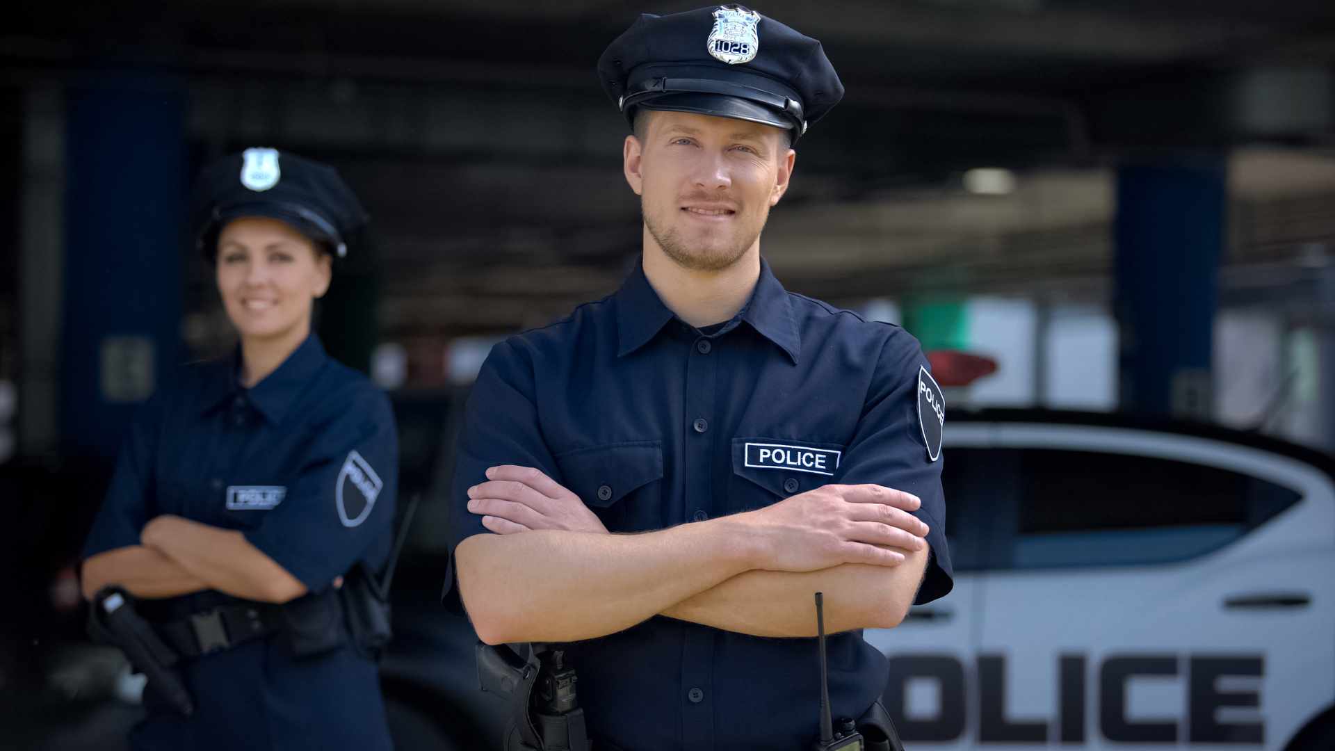 how to become a police officer in ontario
