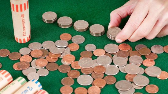 Current Denominations and Quantities in a Roll